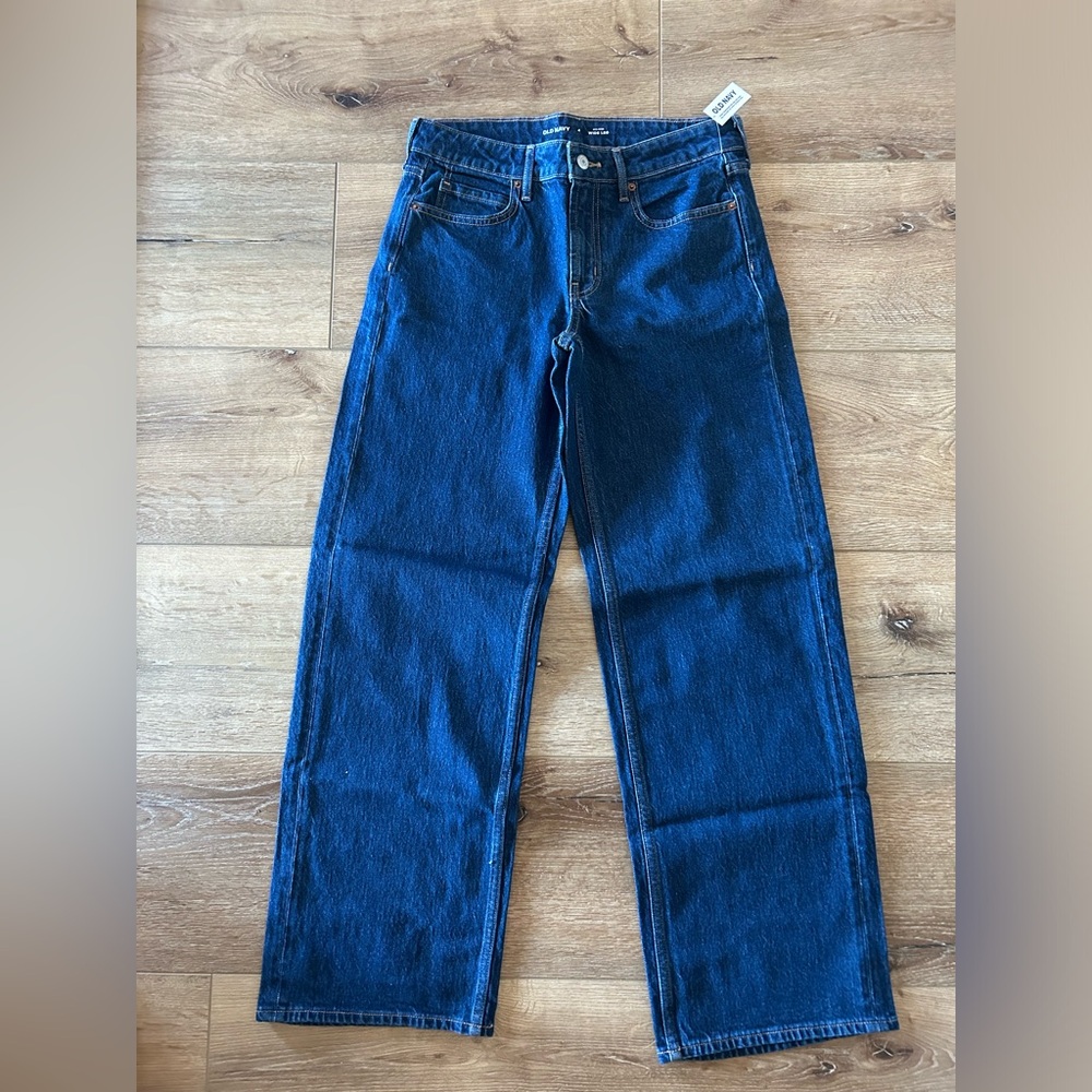 Mid rise wide leg jean